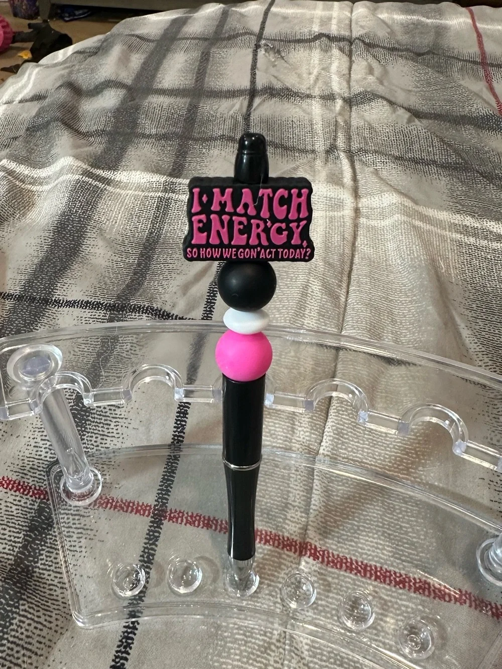 I Match Energy Pink & Black Bead Pen - Motivational Desk Accessory - Picture 1 of 1